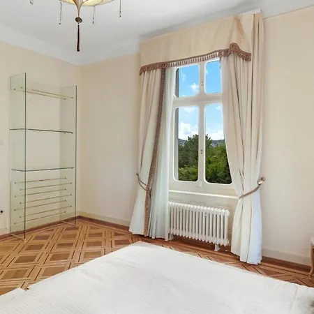 Entire Villa Imperial In Central Zurich Zúrich