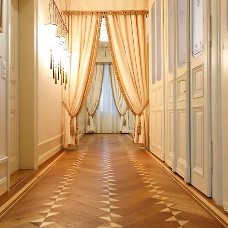 Entire Villa Imperial In Central Zurich Zúrich